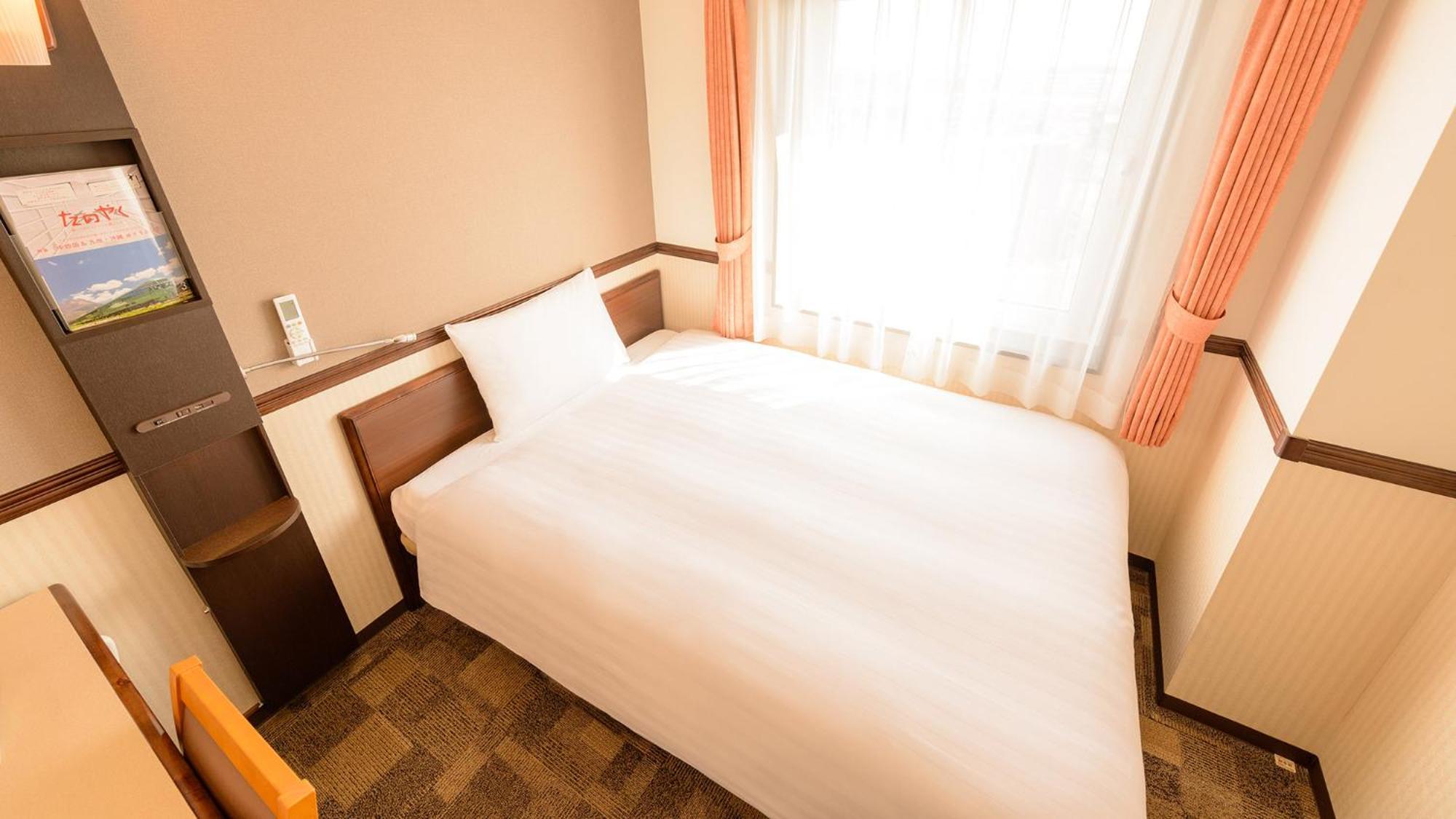 Toyoko Inn Fukushima Eki Nishi Guchi חדר תמונה