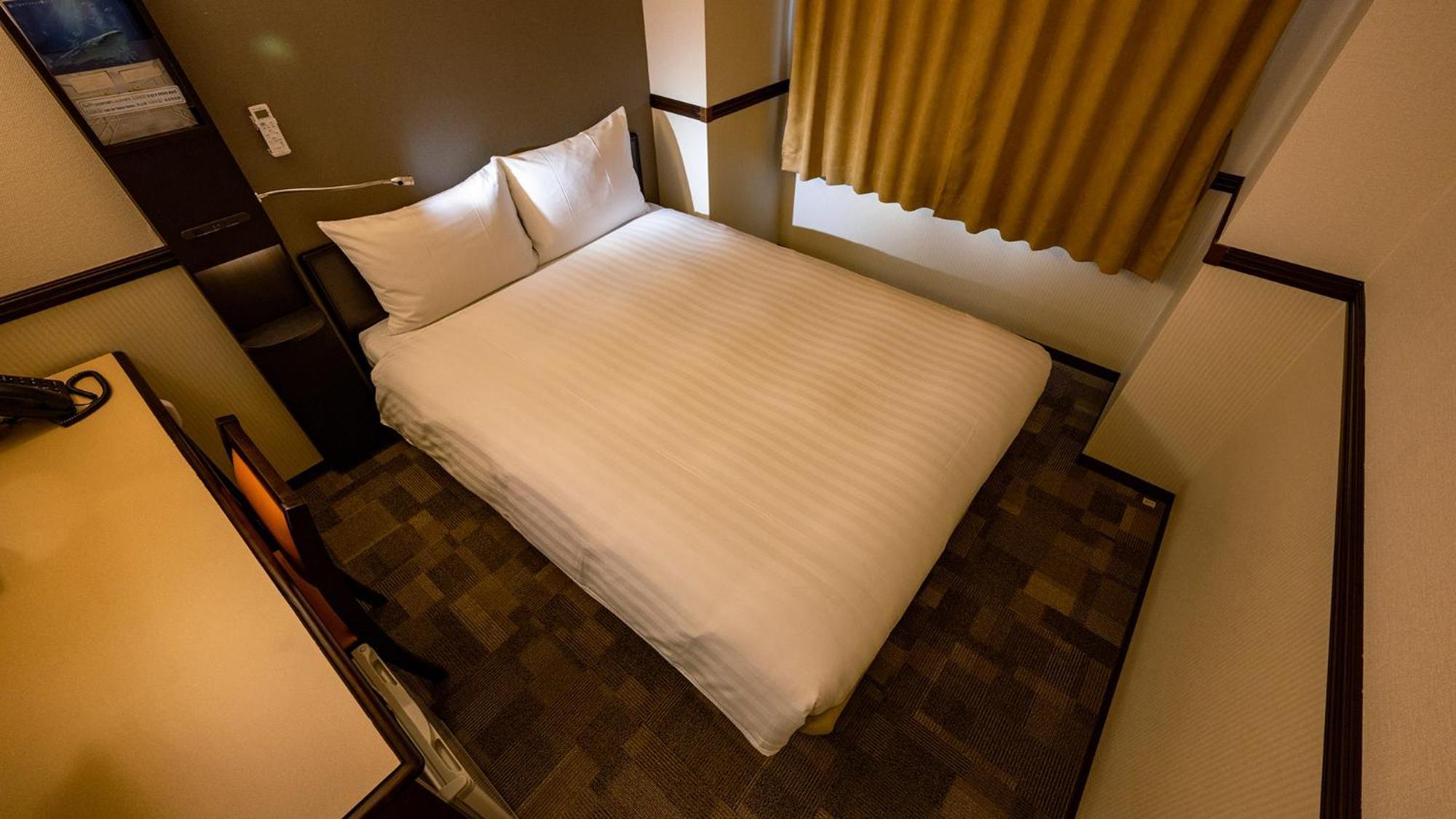 Toyoko Inn Fukushima Eki Nishi Guchi חדר תמונה