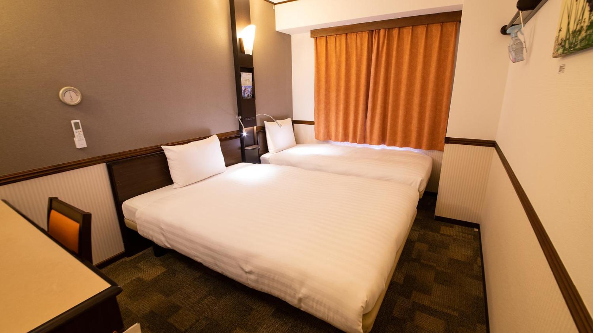 Toyoko Inn Fukushima Eki Nishi Guchi חדר תמונה